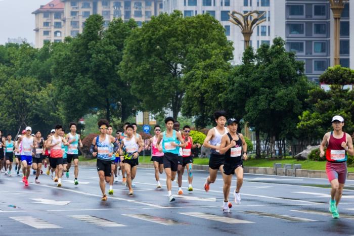 龟峰·天一2024江西·弋阳首届10公里精英赛正式开